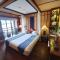 Yathra Houseboat