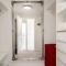 Stunning Darling Harbour View Apartment & Parking