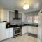 Precious Stone 3bdr-2bths-with pool- central location - Oranjestad