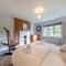 Luxury Country Escape with Hot Tub perfect for Friends and Families - Shifnal