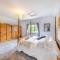 Luxury Country Escape with Hot Tub perfect for Friends and Families - Shifnal