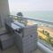 Luxury Beachfront Apartment Your Perfect Getaway - Uswetakeiyawa