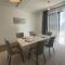 2BR Apartment with Private Terrace, Panoramic Marina View - Dubai