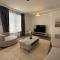 2BR Apartment with Private Terrace, Panoramic Marina View - Dubai