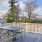 21 Mi to NYC Cozy Apt with Deck, Yard and Grill! - Elmont