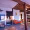 Rustic Retreat Fireplace, Casino, Camelback Close to everything! - جبل بوكنو