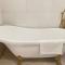 V20 Boutique Jacuzzi Hotel