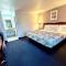 Red Carpet Inn - Stamford