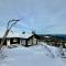 Spacious log cabin panoramic view and hot tub - Lii