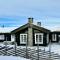 Spacious log cabin panoramic view and hot tub - Lii