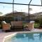 Enchanted Villa with Lake View 6-Bedroom in Resort 9 miles to Disney World 15 miles to the Wizarding World of Harry Potter - 基西米