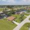 Electric-heated pool home on Gulf-access canal with bikes - Villa Ellie Mona - Cape Coral