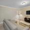 PC209 - Pool View - Perfect for families or group - Close to Palm Beach - 2BR - شاطئ بالم إيغل