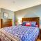 Stunning Mountain Views: Silverthorne Condo!