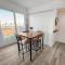 Chic & lumineux avec balcon - 加来