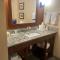 Comfort Suites Cotulla near I-35