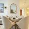 Cozy n Elegant 1BR Escape in Masdar City - 阿布扎比
