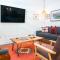 The Prairie Suite Newly Built Upscale Central