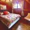Streamside Country Manor
