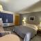 Pine Needles Inn