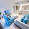 Beachfront Oasis with Panoramic Views - Seven Palm - Dubaj