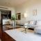 Elegant 1BR Full Palm View Apartment at 5 Star Resort - Dubaj