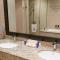 Elegant 1BR Full Palm View Apartment at 5 Star Resort - Dubaj