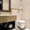 Elegant 1BR Full Palm View Apartment at 5 Star Resort - Dubaj