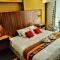 Velvet residence