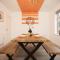 Redcliffe House By N And N Stays Ltd - Charming Home close to Designer Outlet, Perfect for Contractors & Workers with convenient on street parking