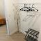 Cozy 1BR with Private Balcony, Gym, Pool & Workspace - ريتشموند