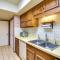 Green Valley Abode w/ Pool Access & Mtn Views