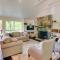 High-End Sapphire Retreat on Fairfield Lake!
