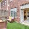 Charming Savannah Townhome - 1 Block to Riverwalk! - سافانا