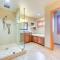 Gorgeous Home with Mt Rainier Views 4 Mi to Poulsbo - 波尔斯波