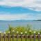 Lake, pool and Taupo town - 陶波