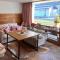 Grubhof Scholsspark, Studio Lofer mit Garten und Schwimmbad