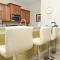 Paradise Palms Resort Private Townhome with Splash Pool Sleeps up to 14 - كيسيمي