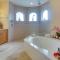 Upscale Marco Island Villa with Outdoor Bar and Pool! - جزيرة ماركو