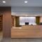 Fairfield Inn & Suites Kansas City Airport