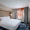 Fairfield Inn & Suites Kansas City Airport