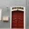 Altstadtwohnung mit Flair, 2 Zimmer, Küche, Bad, Kamin, 50 qm - Arnstadt
