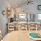 Walk to Ocean Sunset Beach House with 3-Level Deck! - صن سيت بيتش