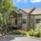 Hiking On-Site Mtn-View Burnsville Condo!