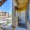 Pool Access, Private Patio and Grill Mesa Condo!