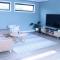Your Torquay beach house - 5 mins to everything!!