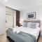 Chic City Escape 2BR Apt near Convention Centre