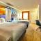 Quality Inn & Suites Los Angeles Airport - LAX - إنجلوود