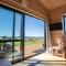 Cosy Studio with a View - Raglan