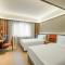 Donghu Collection Hotel